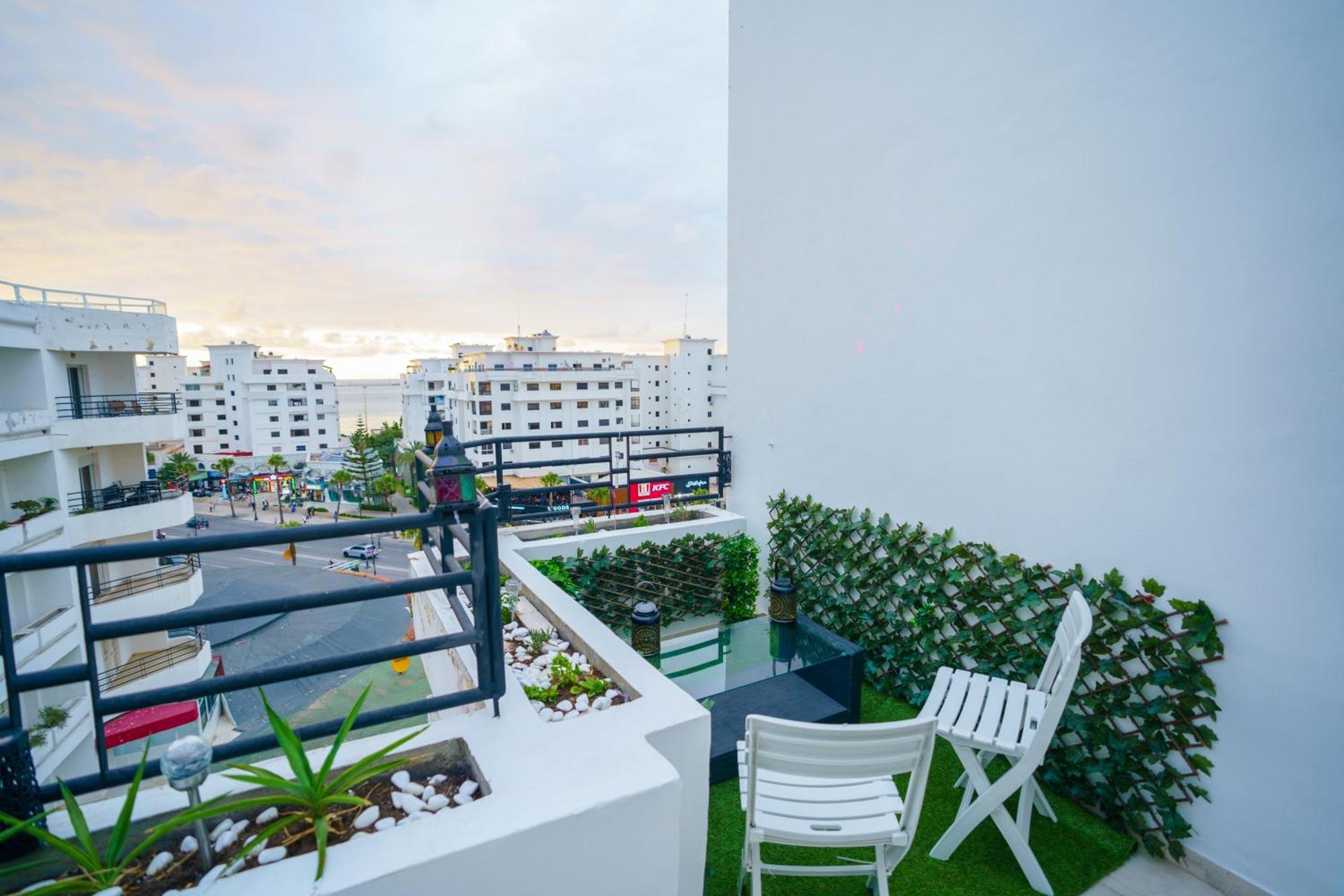 Bright Apartment With Sea View, Few Steps Away From The Tgv Танжер Екстер'єр фото